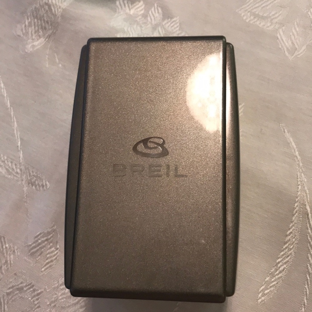 Watch - Picture 2 of 3